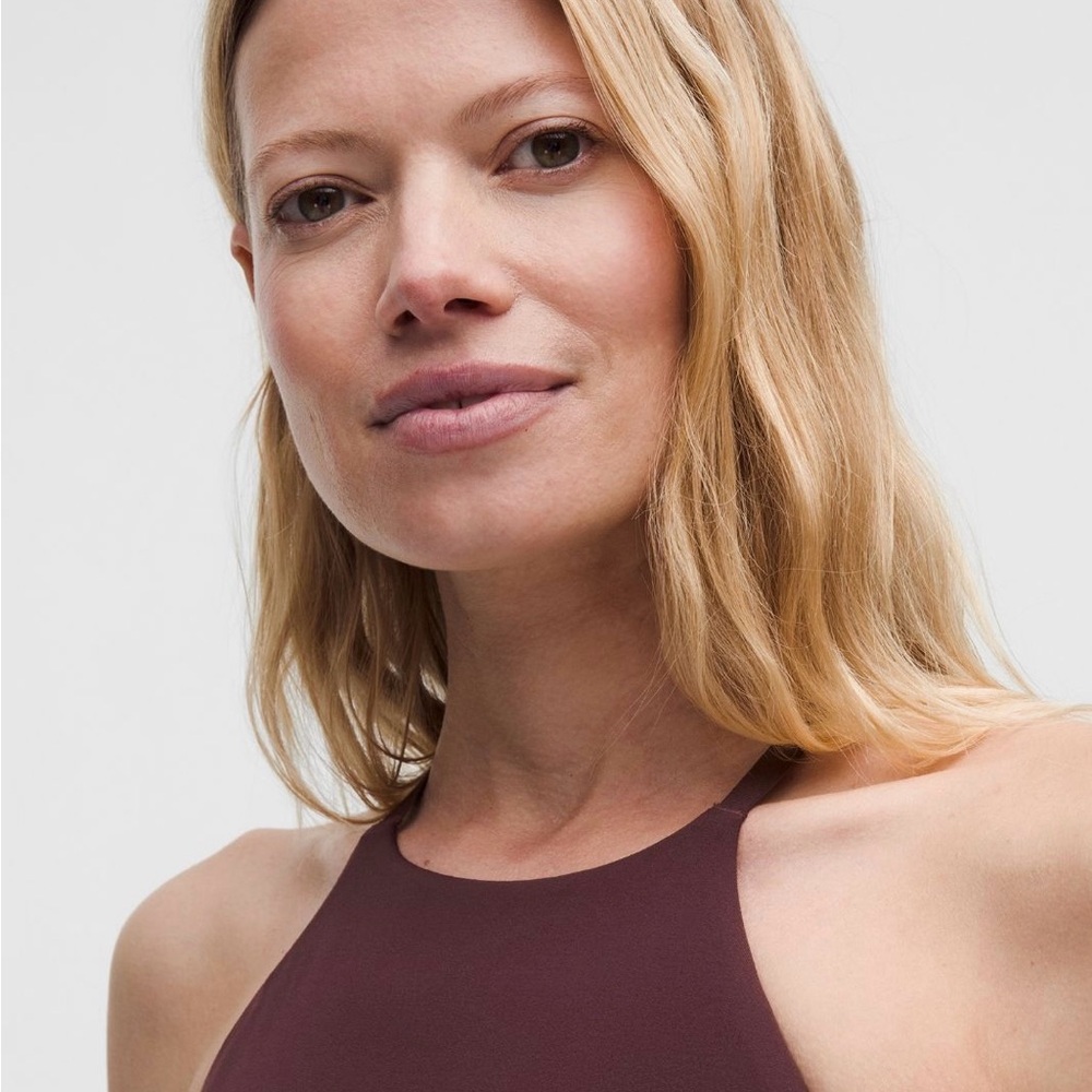 NWT Lululemon Nulu High-Neck Mesh-Hem Tank, B/C Cup in Goodnight Plum - Picture 3 of 8